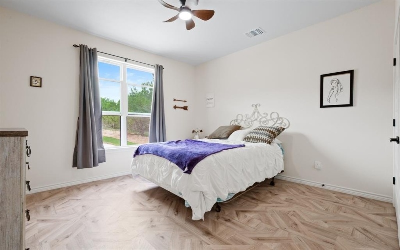 805 Hidden Valley, Bluff Dale, TX 76433, 3 Bedrooms Bedrooms, ,2 BathroomsBathrooms,Residential,For Sale,805 Hidden Valley,20932571