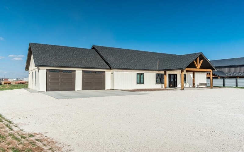 321 PR 201K, Seminole, TX 79360, 3 Bedrooms Bedrooms, ,2 BathroomsBathrooms,Residential,For Sale,321 PR 201K,158624
