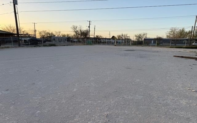 1100 W Sealy, Monahans, TX 79756, ,Commercial Sale,En Venta,1100 W Sealy,158910