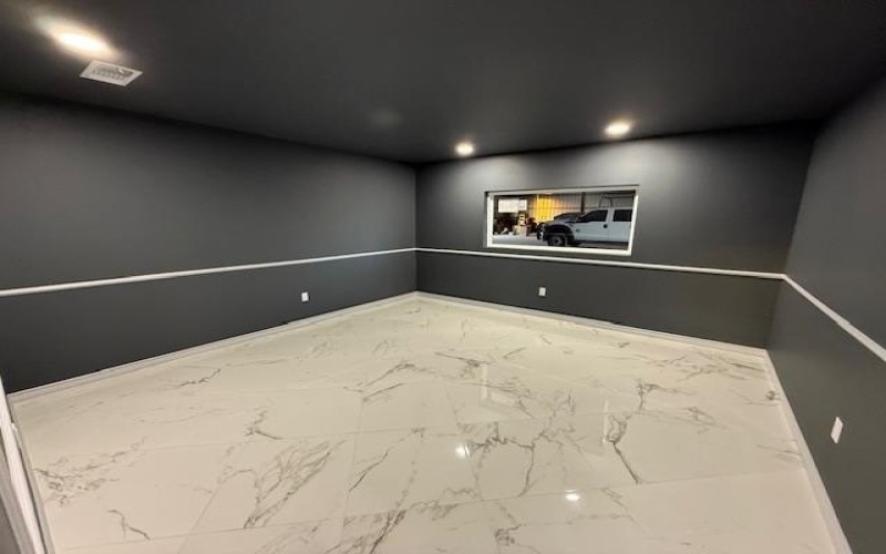 1100 W Sealy, Monahans, TX 79756, ,Commercial Sale,En Venta,1100 W Sealy,158910