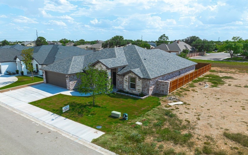 3315 Emerald Oaks Dr, Odessa, TX 79762, 3 Habitaciones Habitaciones , ,3 BañosBaños,Residential,En Venta,3315 Emerald Oaks Dr,0,159431