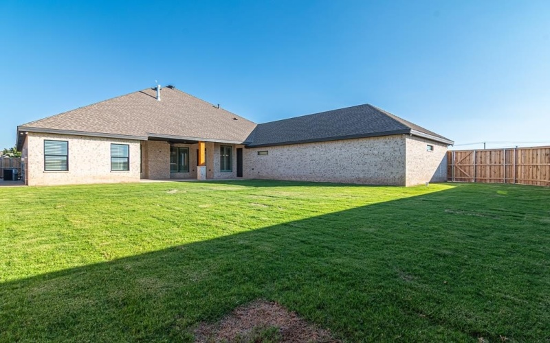 2401 Brandy, Midland, TX 79707, 4 Bedrooms Bedrooms, ,3 BathroomsBathrooms,Residential,For Sale,2401 Brandy,0,159472
