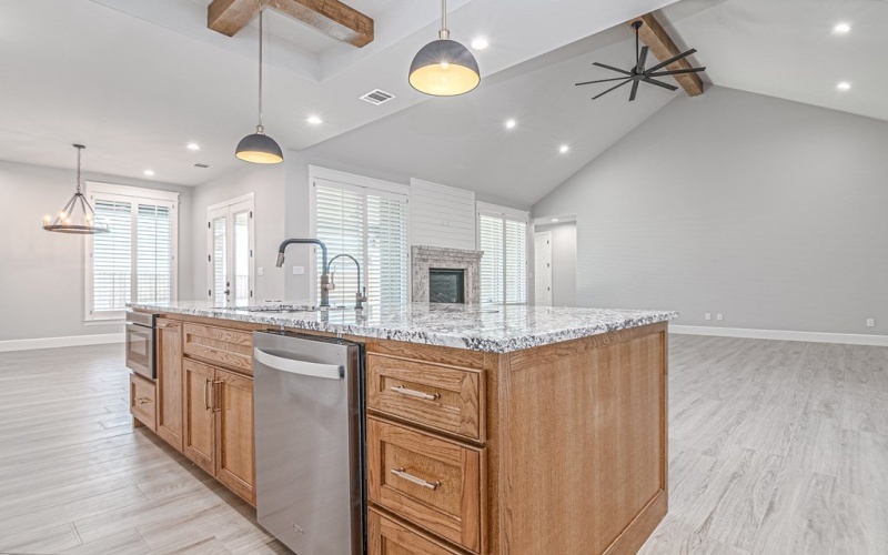 2401 Brandy, Midland, TX 79707, 4 Bedrooms Bedrooms, ,3 BathroomsBathrooms,Residential,For Sale,2401 Brandy,0,159472