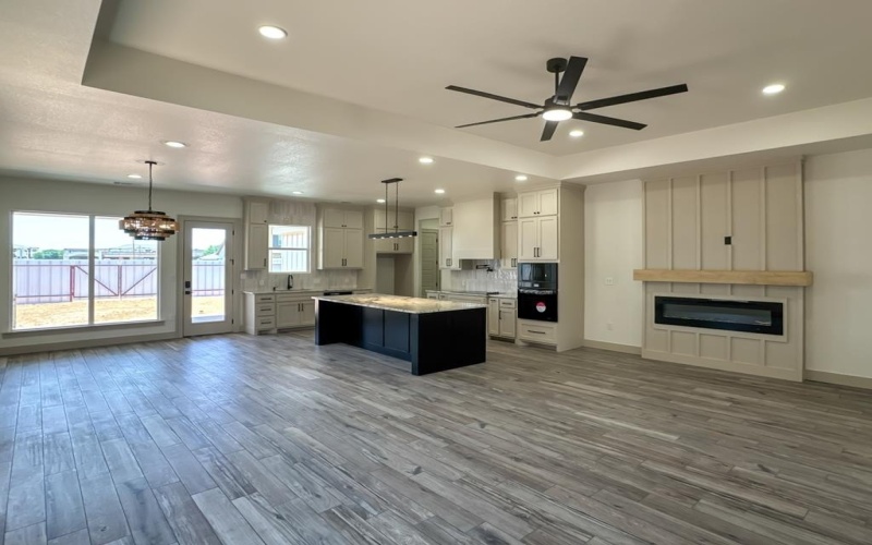 9 NE Armlei Dr, Andrews, TX 79714, 4 Bedrooms Bedrooms, ,3 BathroomsBathrooms,Residential,For Sale,9 NE Armlei Dr,159894