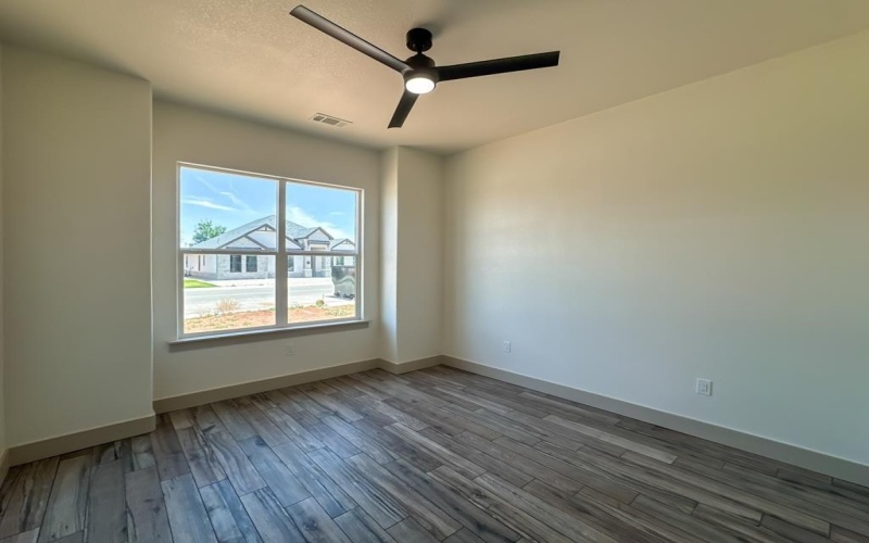 9 NE Armlei Dr, Andrews, TX 79714, 4 Bedrooms Bedrooms, ,3 BathroomsBathrooms,Residential,For Sale,9 NE Armlei Dr,159894