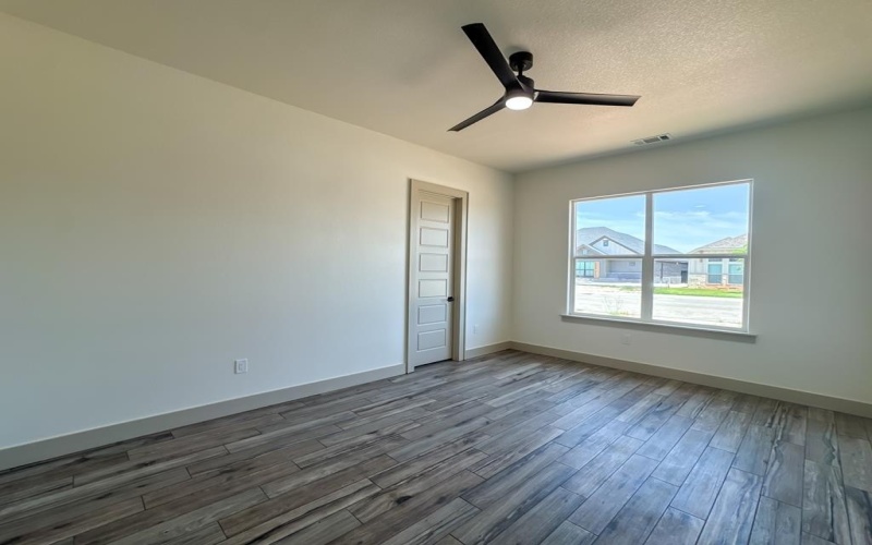 9 NE Armlei Dr, Andrews, TX 79714, 4 Bedrooms Bedrooms, ,3 BathroomsBathrooms,Residential,For Sale,9 NE Armlei Dr,159894