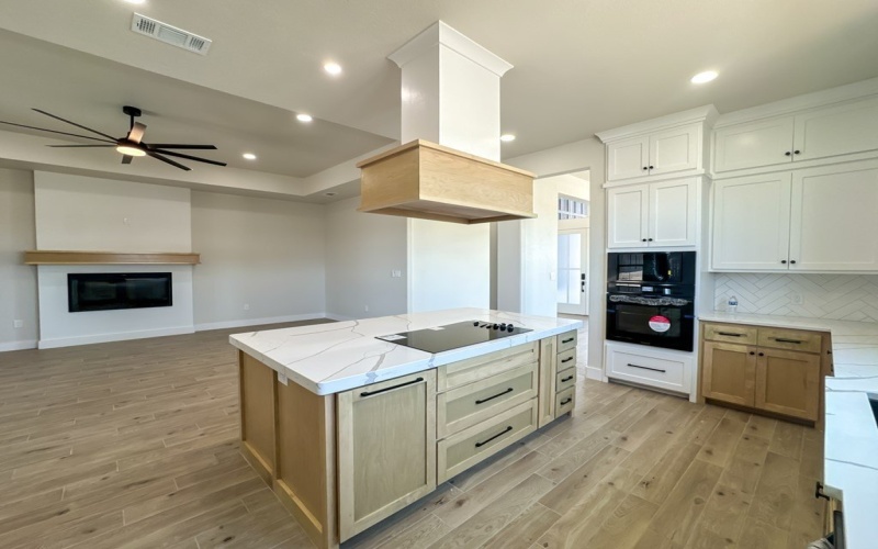 10 NE Armlei Dr, Andrews, TX 79714, 4 Bedrooms Bedrooms, ,3 BathroomsBathrooms,Residential,For Sale,10 NE Armlei Dr,159896