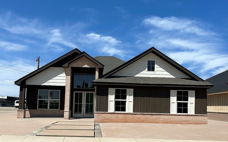10 NE Armlei Dr, Andrews, TX 79714, 4 Bedrooms Bedrooms, ,3 BathroomsBathrooms,Residential,For Sale,10 NE Armlei Dr,159896