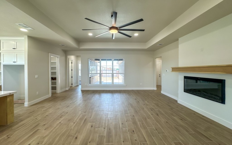 10 NE Armlei Dr, Andrews, TX 79714, 4 Bedrooms Bedrooms, ,3 BathroomsBathrooms,Residential,For Sale,10 NE Armlei Dr,159896