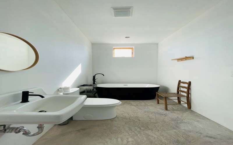 702 E Washington St, Marfa, TX 79843, 3 Bedrooms Bedrooms, ,2 BathroomsBathrooms,Residential,For Sale,702 E Washington St,159960