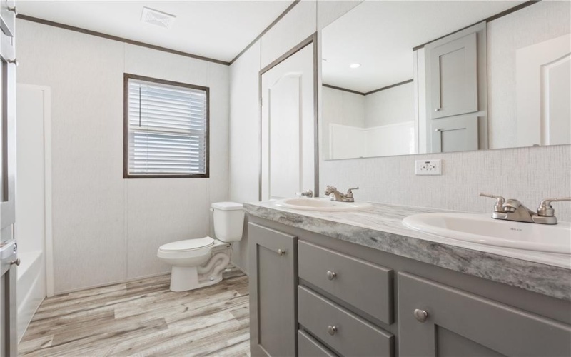 Tbd CR 3215, Clifton, TX 76634, 4 Bedrooms Bedrooms, ,2 BathroomsBathrooms,Residential,For Sale,Tbd CR 3215,226049
