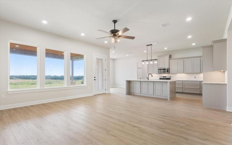 111 Great Trail Road, Riesel, TX 76682, 4 Bedrooms Bedrooms, ,2 BathroomsBathrooms,Residential,For Sale,111 Great Trail Road,228713