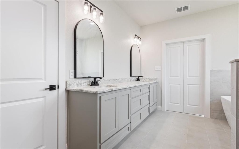 111 Great Trail Road, Riesel, TX 76682, 4 Bedrooms Bedrooms, ,2 BathroomsBathrooms,Residential,For Sale,111 Great Trail Road,228713
