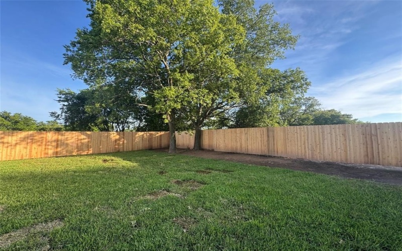 329 Rogers Street, McGregor, TX 76657, 3 Habitaciones Habitaciones , ,2 BañosBaños,Residential,En Venta,329 Rogers Street,228786
