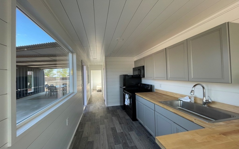 502 E Galveston St, Marfa, TX 79843, 3 Bedrooms Bedrooms, ,3 BathroomsBathrooms,Residential,For Sale,502 E Galveston St,154000