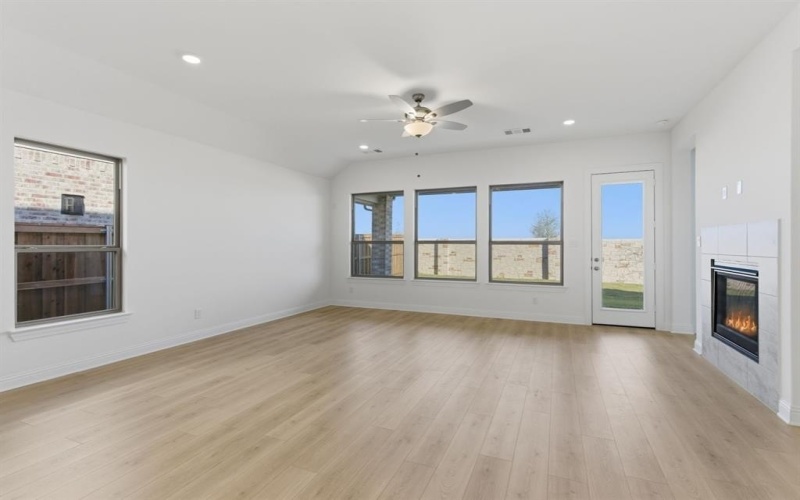 244 Bay Laurel Road, McKinney, TX 75071, 4 Bedrooms Bedrooms, ,3 BathroomsBathrooms,Residential,For Sale,244 Bay Laurel Road,0,20932884