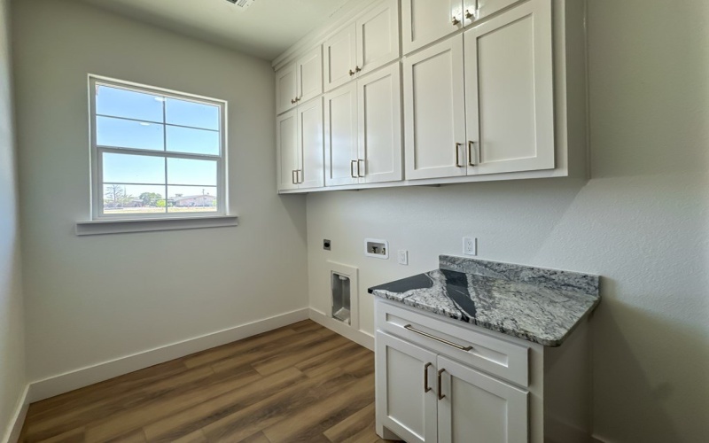 1 NE Armlei Dr, Andrews, TX 79714, 4 Bedrooms Bedrooms, ,3 BathroomsBathrooms,Residential,For Sale,1 NE Armlei Dr,157169