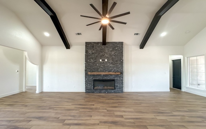 1 NE Armlei Dr, Andrews, TX 79714, 4 Bedrooms Bedrooms, ,3 BathroomsBathrooms,Residential,For Sale,1 NE Armlei Dr,157169