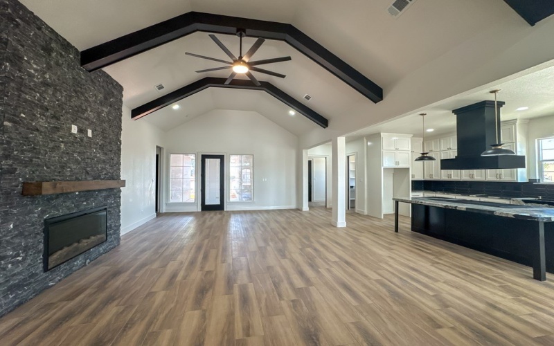 1 NE Armlei Dr, Andrews, TX 79714, 4 Bedrooms Bedrooms, ,3 BathroomsBathrooms,Residential,For Sale,1 NE Armlei Dr,157169