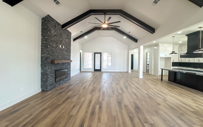 1 NE Armlei Dr, Andrews, TX 79714, 4 Bedrooms Bedrooms, ,3 BathroomsBathrooms,Residential,For Sale,1 NE Armlei Dr,157169