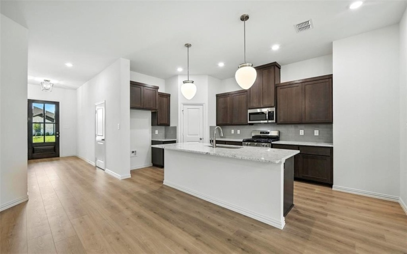629 Mooney Drive, Saginaw, TX 76179, 3 Bedrooms Bedrooms, ,2 BathroomsBathrooms,Residential,For Sale,629 Mooney Drive,20933091