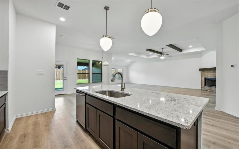 629 Mooney Drive, Saginaw, TX 76179, 3 Bedrooms Bedrooms, ,2 BathroomsBathrooms,Residential,For Sale,629 Mooney Drive,20933091