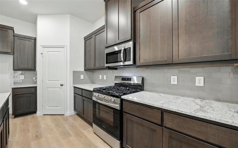 629 Mooney Drive, Saginaw, TX 76179, 3 Bedrooms Bedrooms, ,2 BathroomsBathrooms,Residential,For Sale,629 Mooney Drive,20933091