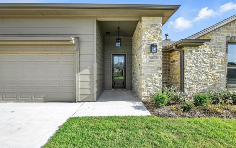629 Mooney Drive, Saginaw, TX 76179, 3 Bedrooms Bedrooms, ,2 BathroomsBathrooms,Residential,For Sale,629 Mooney Drive,20933091