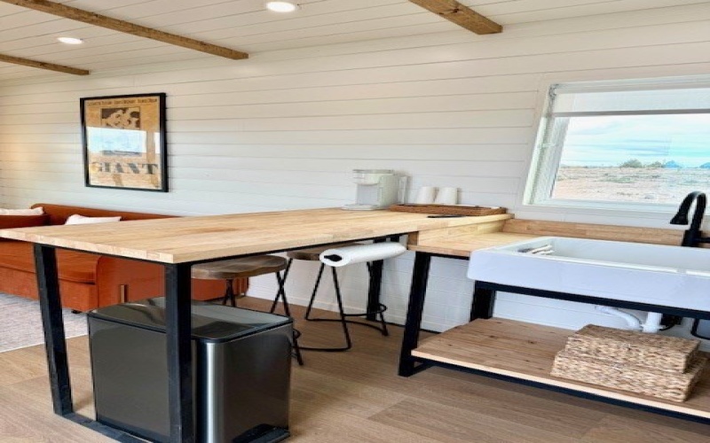 1603 W Washington St, Marfa, TX 79843, 1 Bedroom Bedrooms, ,1 BathroomBathrooms,Residential,For Sale,1603 W Washington St,158483
