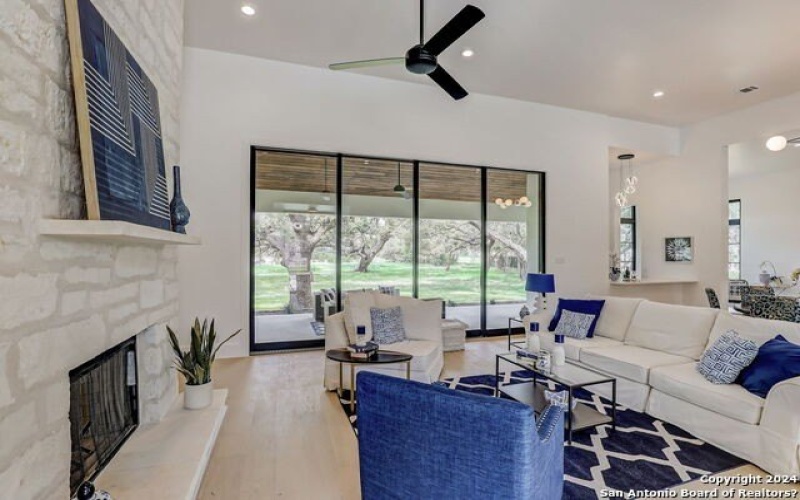 21835 ANGOSTURA BLVD, San Antonio, TX 78261-2606, 4 Habitaciones Habitaciones , ,5 BañosBaños,Residential,En Venta,21835 ANGOSTURA BLVD,0,1728722