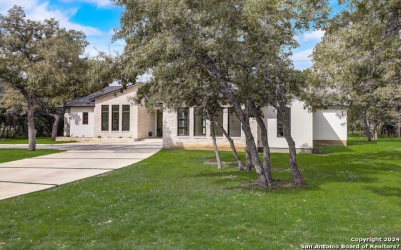 21835 ANGOSTURA BLVD, San Antonio, TX 78261-2606, 4 Habitaciones Habitaciones , ,5 BañosBaños,Residential,En Venta,21835 ANGOSTURA BLVD,0,1728722
