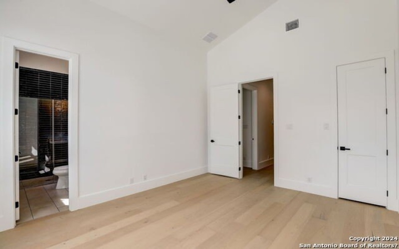 21835 ANGOSTURA BLVD, San Antonio, TX 78261-2606, 4 Habitaciones Habitaciones , ,5 BañosBaños,Residential,En Venta,21835 ANGOSTURA BLVD,0,1728722