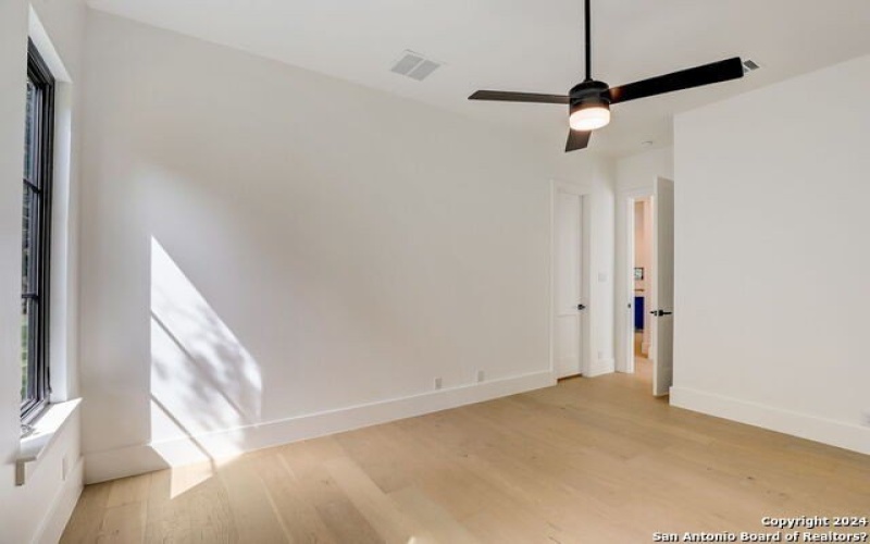 21835 ANGOSTURA BLVD, San Antonio, TX 78261-2606, 4 Habitaciones Habitaciones , ,5 BañosBaños,Residential,En Venta,21835 ANGOSTURA BLVD,0,1728722