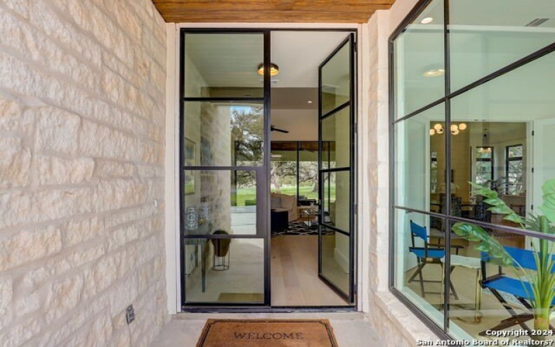 21835 ANGOSTURA BLVD, San Antonio, TX 78261-2606, 4 Habitaciones Habitaciones , ,5 BañosBaños,Residential,En Venta,21835 ANGOSTURA BLVD,0,1728722