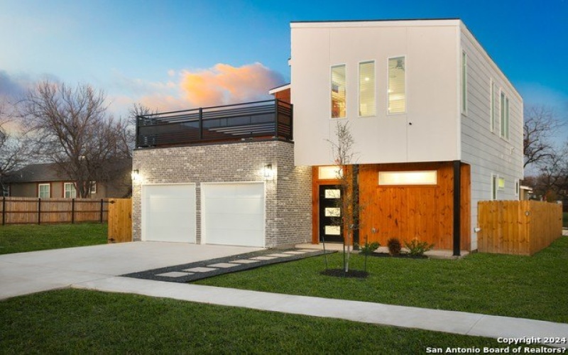 120 Pierce Ave, San Antonio, TX 78208, 2 Habitaciones Habitaciones , ,2 BañosBaños,Residential,En Venta,120 Pierce Ave,0,1729438