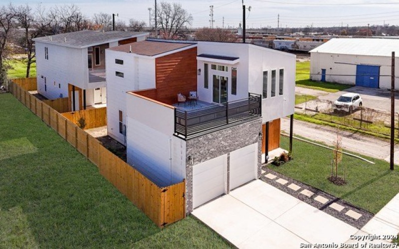 120 Pierce Ave, San Antonio, TX 78208, 2 Habitaciones Habitaciones , ,2 BañosBaños,Residential,En Venta,120 Pierce Ave,0,1729438