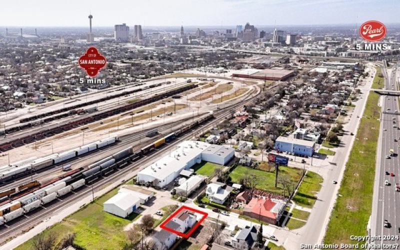 120 Pierce Ave, San Antonio, TX 78208, 2 Habitaciones Habitaciones , ,2 BañosBaños,Residential,En Venta,120 Pierce Ave,0,1729438