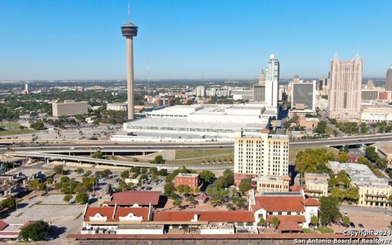 120 Pierce Ave, San Antonio, TX 78208, 2 Habitaciones Habitaciones , ,2 BañosBaños,Residential,En Venta,120 Pierce Ave,0,1729438