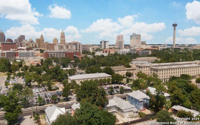 120 Pierce Ave, San Antonio, TX 78208, 2 Habitaciones Habitaciones , ,2 BañosBaños,Residential,En Venta,120 Pierce Ave,0,1729438