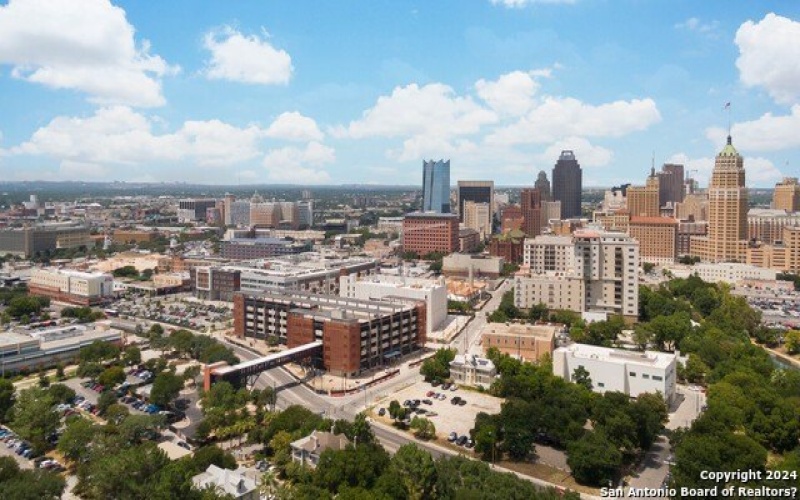 120 Pierce Ave, San Antonio, TX 78208, 2 Habitaciones Habitaciones , ,2 BañosBaños,Residential,En Venta,120 Pierce Ave,0,1729438