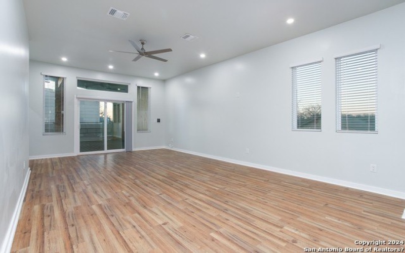 511 Sharer St, San Antonio, TX 78208, 2 Habitaciones Habitaciones , ,2 BañosBaños,Residential,En Venta,511 Sharer St,0,1729457