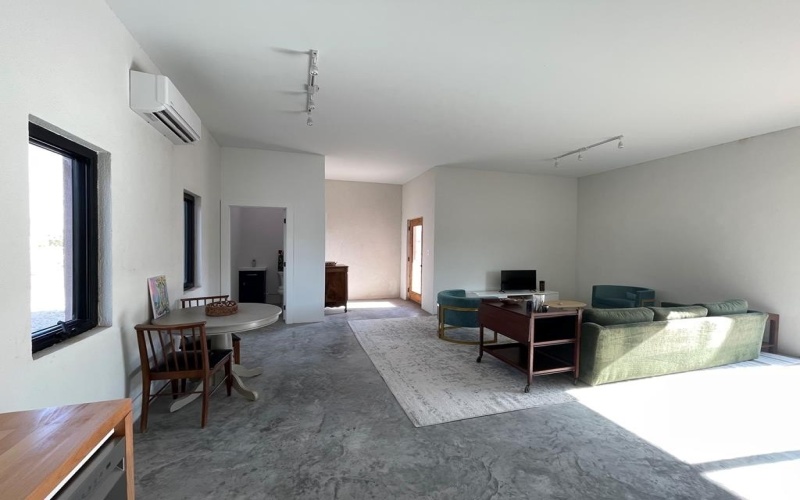 1402 W Philadelphia St, Marfa, TX 79843, 1 Bedroom Bedrooms, ,1 BathroomBathrooms,Residential,For Sale,1402 W Philadelphia St,160117