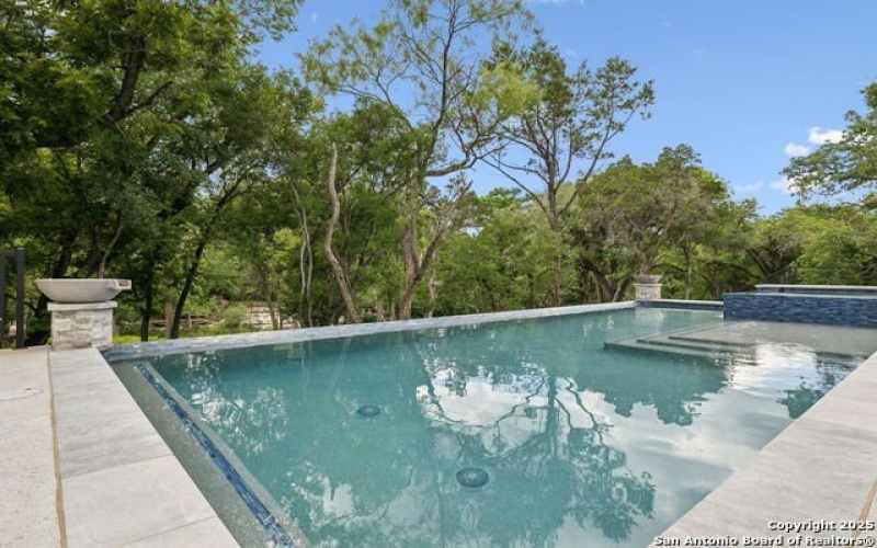 236 Riverfront Dr., New Braunfels, TX 78132, 4 Bedrooms Bedrooms, ,5 BathroomsBathrooms,Residential,For Sale,236 Riverfront Dr.,1759195
