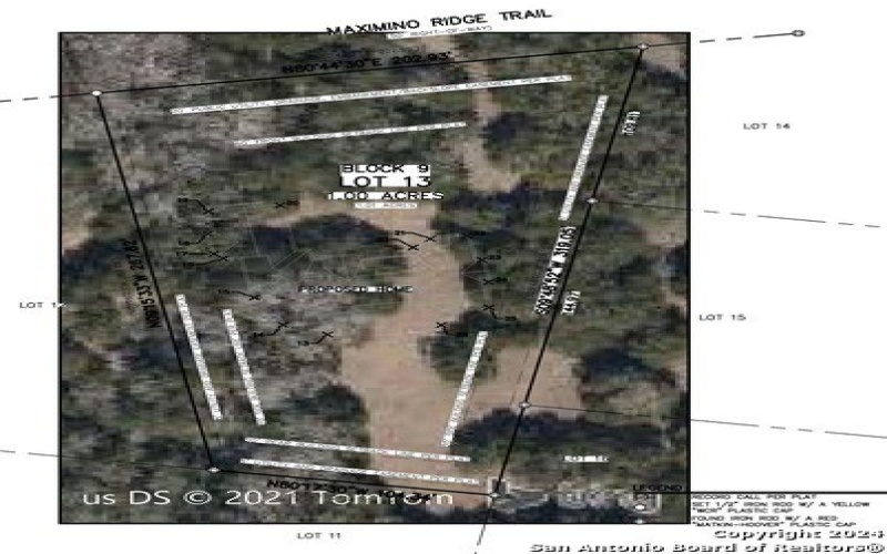 739 MAXIMINO RIDGE RD, Bulverde, TX 78163-2542, 3 Habitaciones Habitaciones , ,3 BañosBaños,Residential,En Venta,739 MAXIMINO RIDGE RD,0,1767361