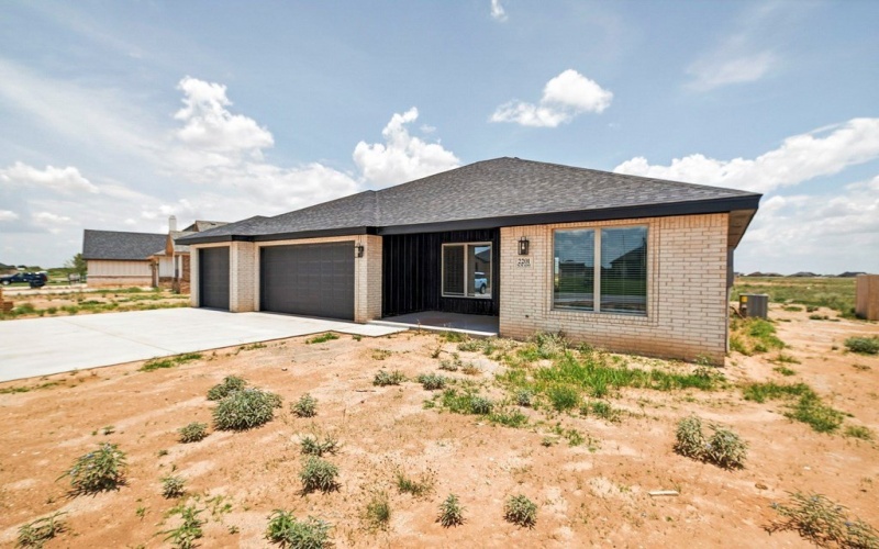 2201 S County Rd 1059, Midland, TX 79706, 4 Habitaciones Habitaciones , ,3 BañosBaños,Residential,En Venta,2201 S County Rd 1059,50072260
