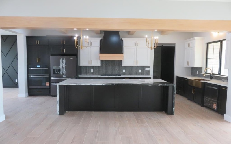 9811 E County Rd 108, Midland, TX 79706, 5 Habitaciones Habitaciones , ,5 BañosBaños,Residential,En Venta,9811 E County Rd 108,50078543