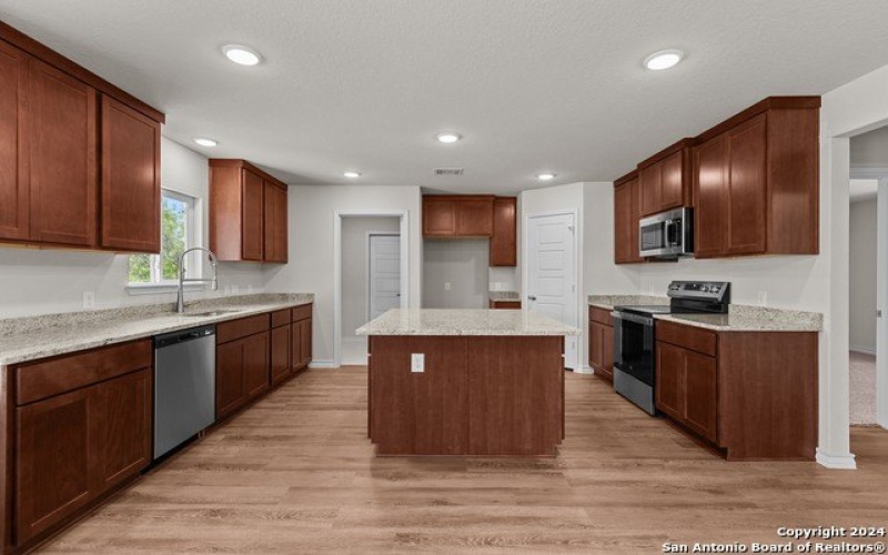 117 Sylas Hayes Loop, Pleasanton, TX 78064, 3 Bedrooms Bedrooms, ,2 BathroomsBathrooms,Residential,For Sale,117 Sylas Hayes Loop,1773710
