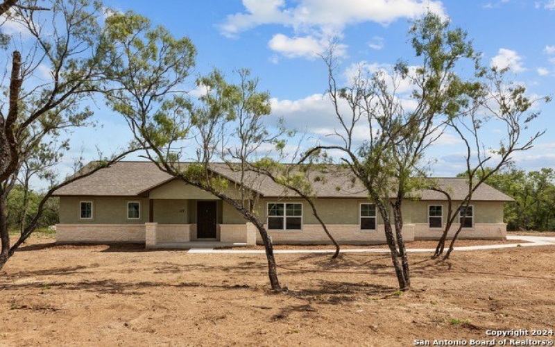 117 Sylas Hayes Loop, Pleasanton, TX 78064, 3 Bedrooms Bedrooms, ,2 BathroomsBathrooms,Residential,For Sale,117 Sylas Hayes Loop,1773710