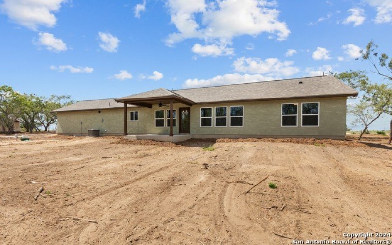 117 Sylas Hayes Loop, Pleasanton, TX 78064, 3 Bedrooms Bedrooms, ,2 BathroomsBathrooms,Residential,For Sale,117 Sylas Hayes Loop,1773710