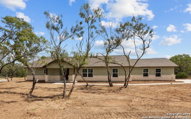 117 Sylas Hayes Loop, Pleasanton, TX 78064, 3 Bedrooms Bedrooms, ,2 BathroomsBathrooms,Residential,For Sale,117 Sylas Hayes Loop,1773710